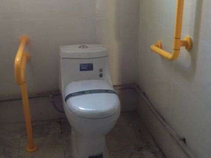 有關(guān)殘疾人衛(wèi)生間扶手安裝等殘疾人衛(wèi)浴裝修知識(shí)