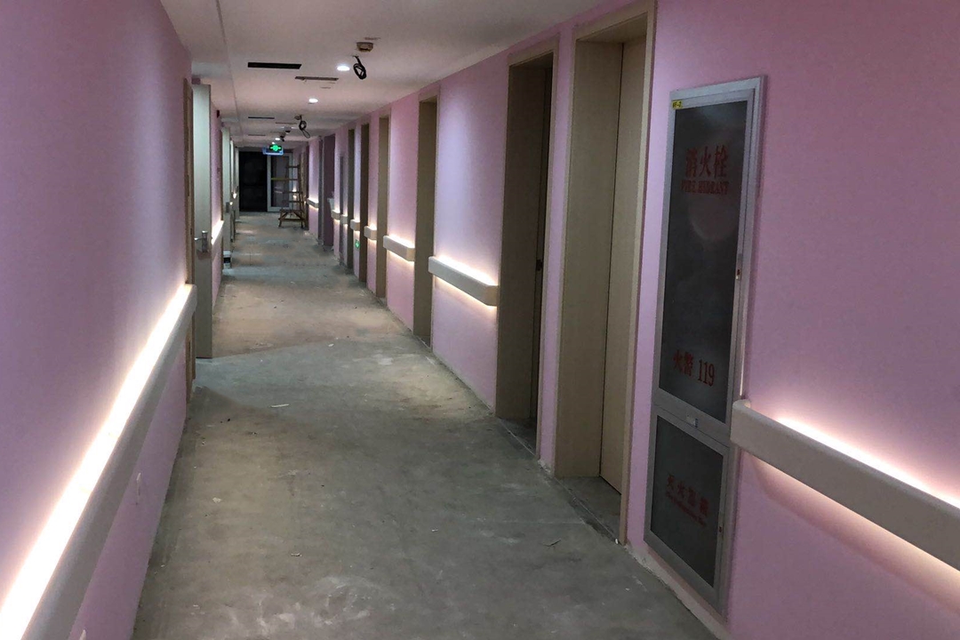 【上海普陀】帶燈帶的防撞扶手有哪些優(yōu)點(diǎn)呢？