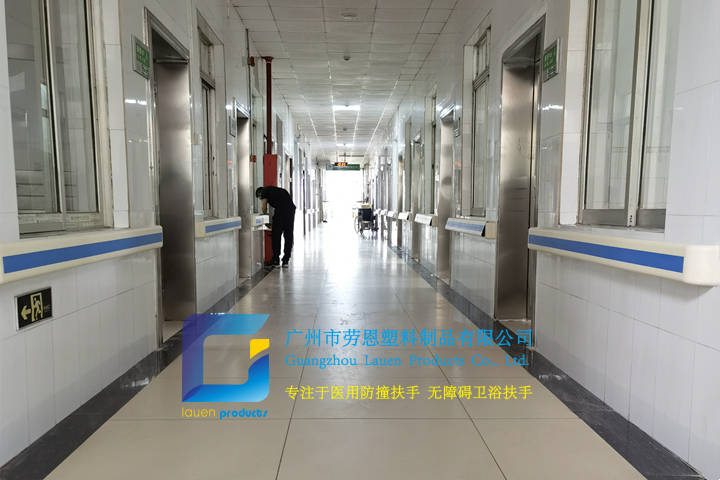 【廣東英德】想找質(zhì)量好的防撞扶手廠家報(bào)價(jià)嗎？趕緊看過(guò)來(lái)