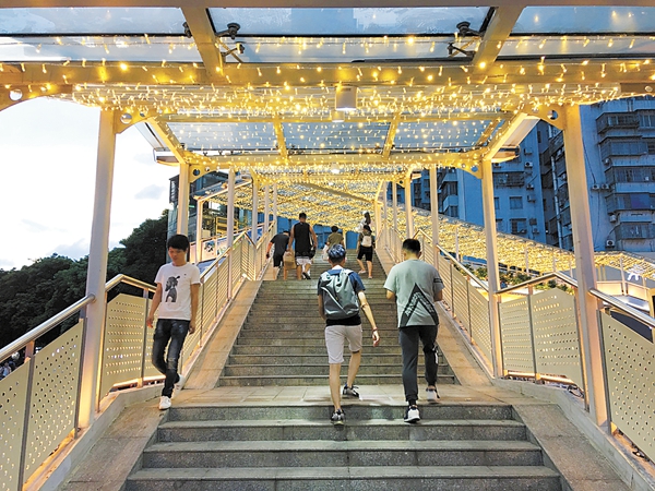 60%的摔倒發(fā)生在老人身上：為了防止老人摔倒，注意細(xì)節(jié)是關(guān)鍵！