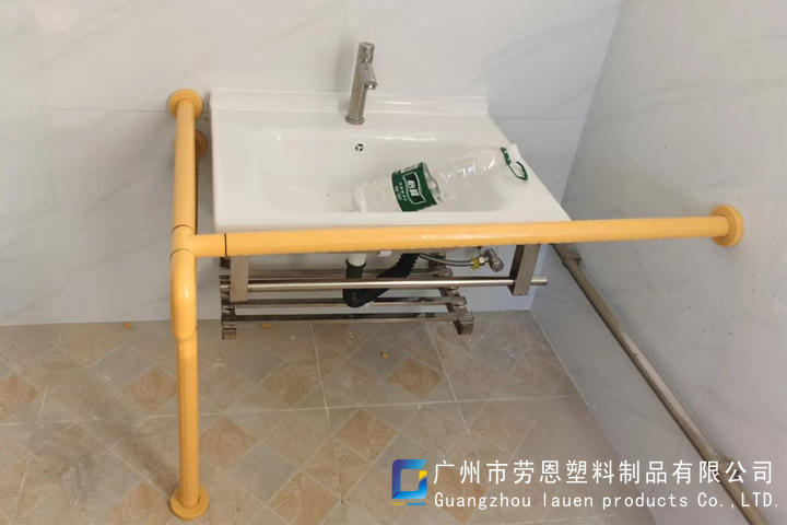 2022.7.10大瀝鎮(zhèn)岐陽社區(qū)活動(dòng)中心衛(wèi)生間無障礙扶手 (6)